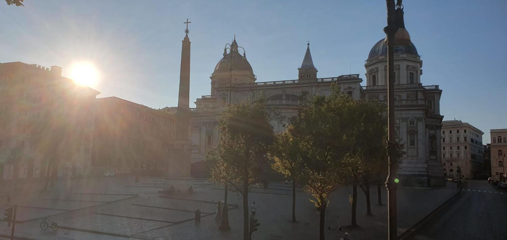 Basilica Hotel Rome Bagian luar foto