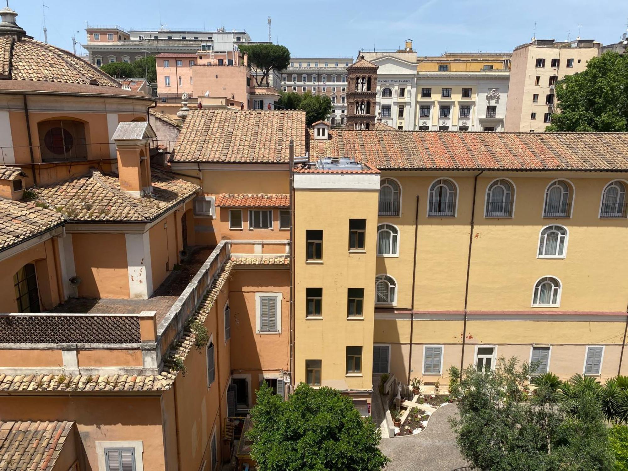 Basilica Hotel Rome Bagian luar foto